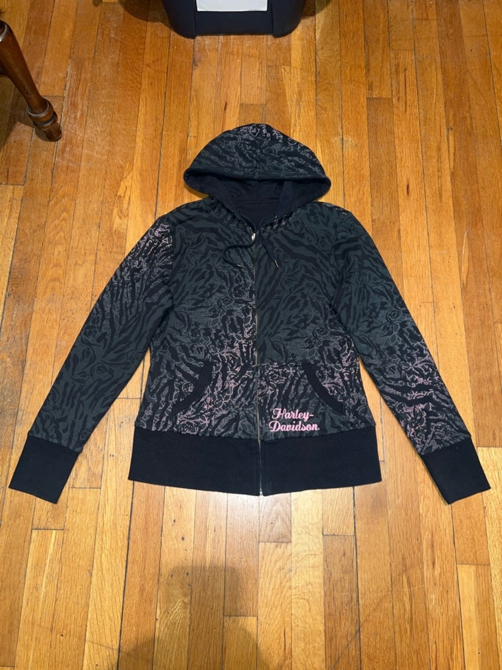 Harley-Davidson Black Hoodie with Pink Script - Picture 5 of 12